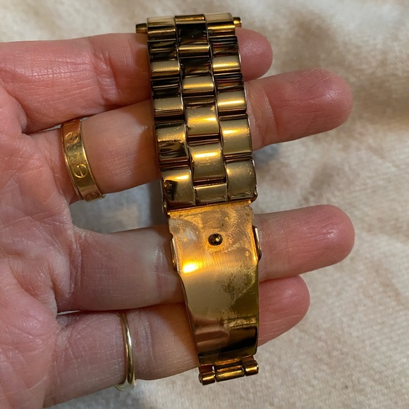 Marc Jacobs rose gold quartz watch - Picture 3 of 7